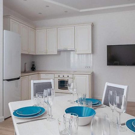 Arcadia 2Nd Pearl Apartment Odessa Luaran gambar