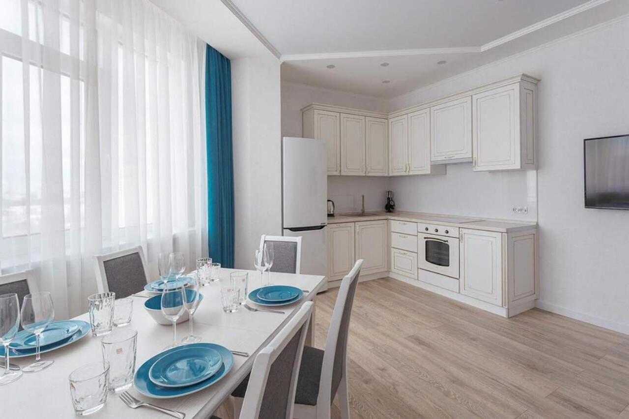 Arcadia 2Nd Pearl Apartment Odessa Luaran gambar